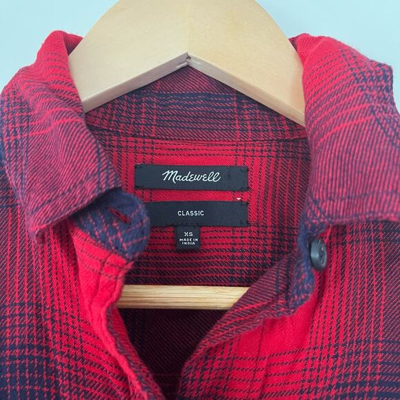 Madewell Classic Flannel Women's XS Ex-Boyfriend Red Plaid Button Down Shirt - Picture 2 of 3